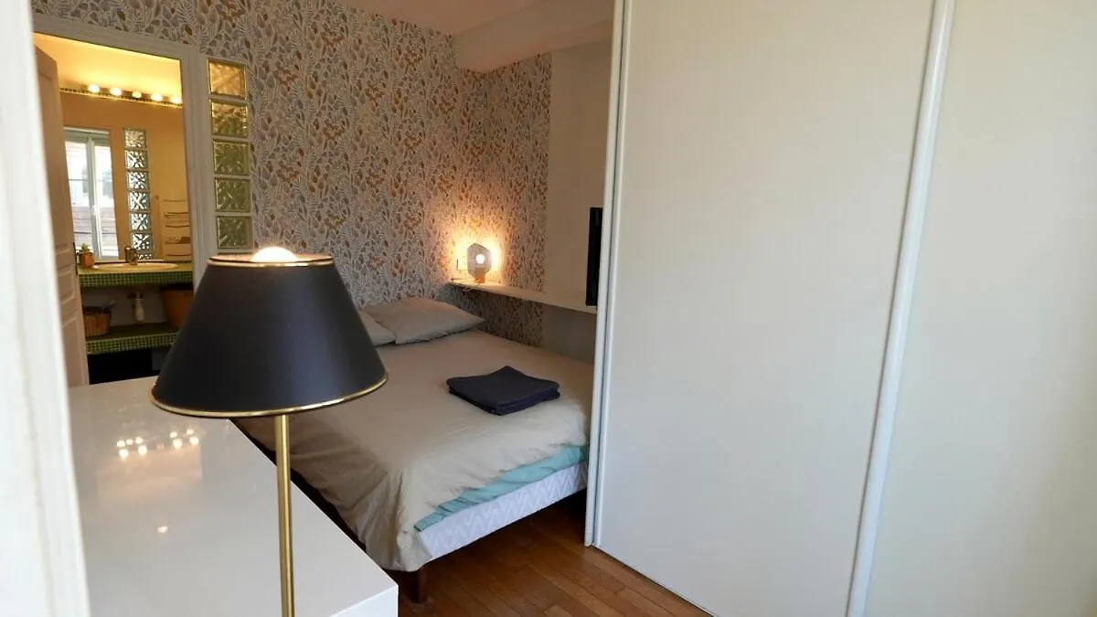 11 Chic Sunny Flat At Montorgeuil Apartment Paris 0*,  France